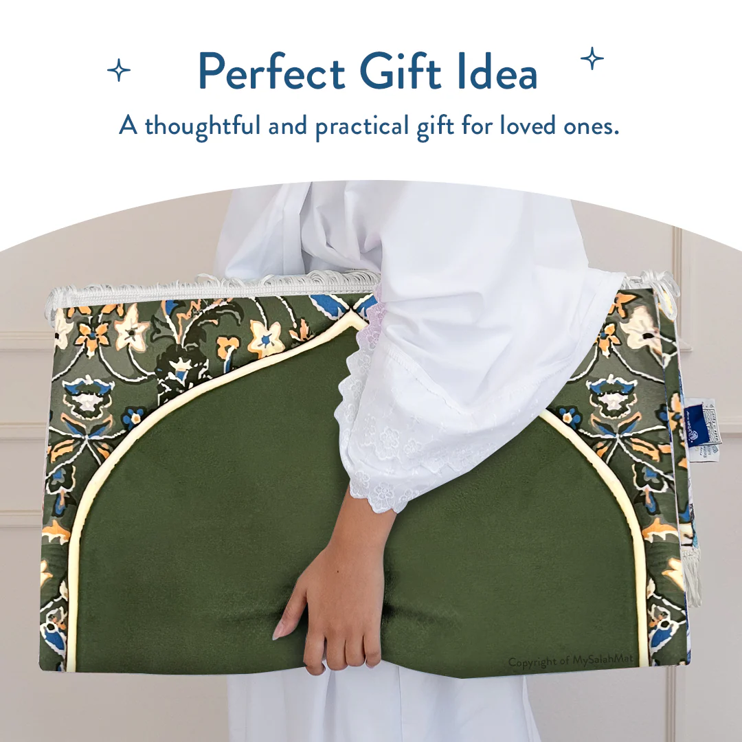 Adult Padded Prayer Mat with Madinah Elegance Design - Urban Rugs® - Image 3