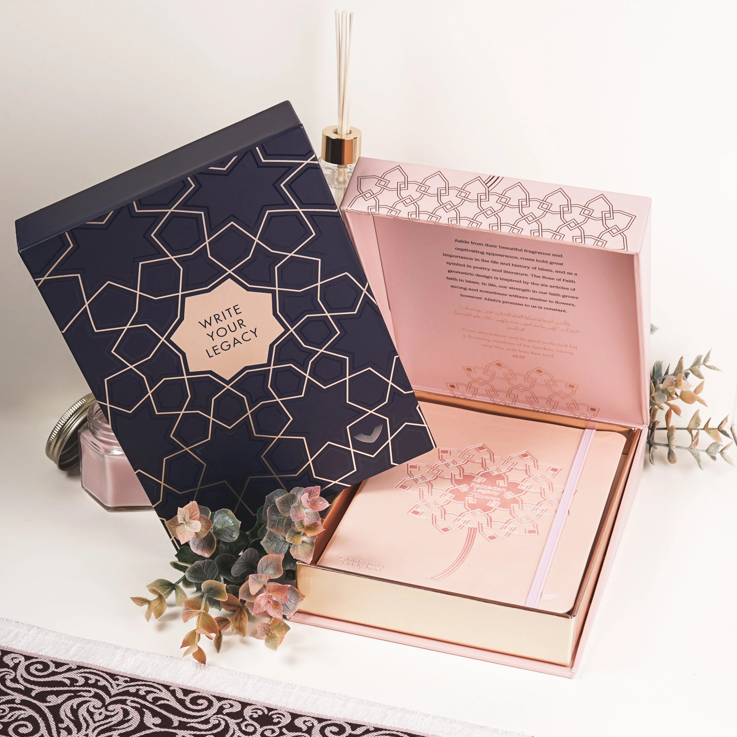 Ramadan Legacy Planner Luxury Gift Box: Planner & Engraved Pen (2021 Edition) - Image 7
