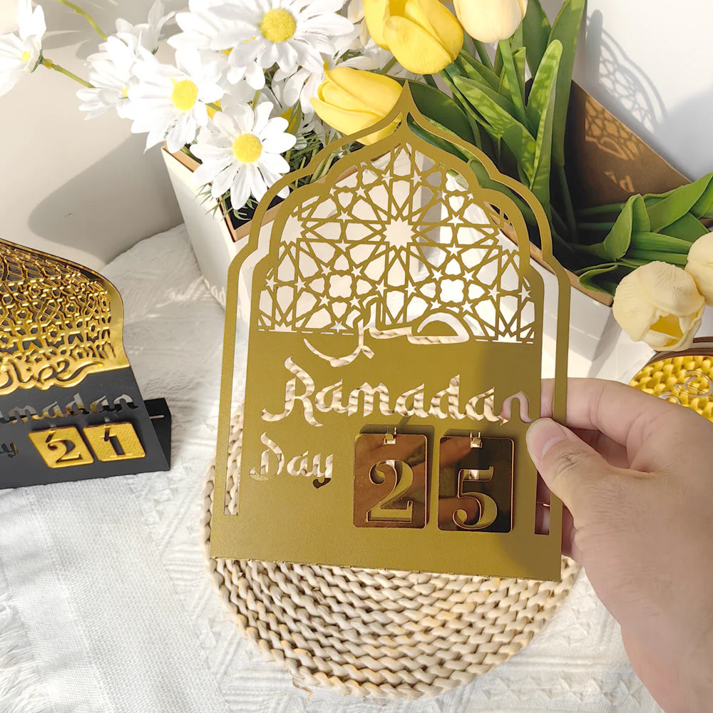 Gold Ramadan Countdown Metal and Acrylic - Image 3