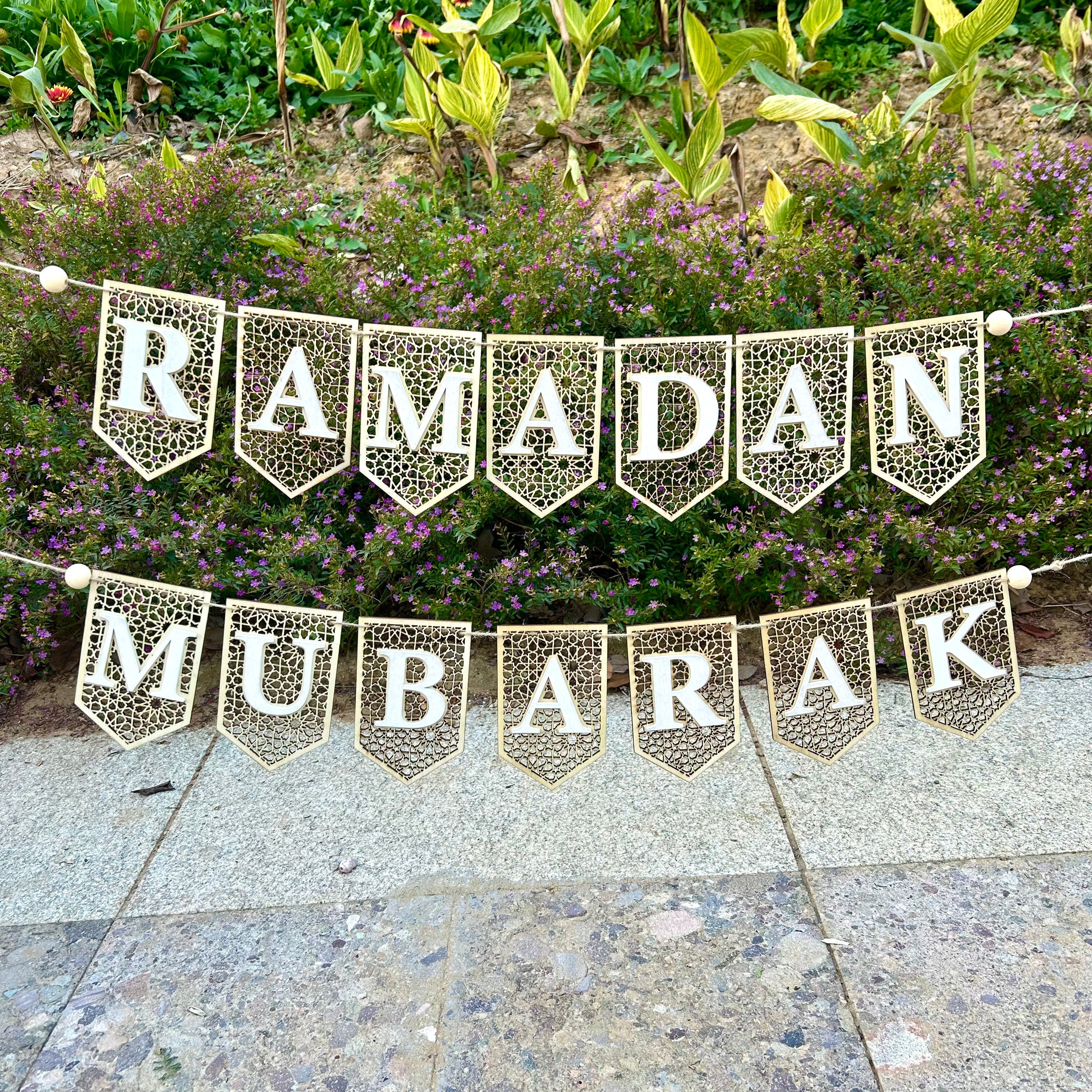 Golden and White Ramadan Mubarak Wood & Metal Lace Bunting - Image 2