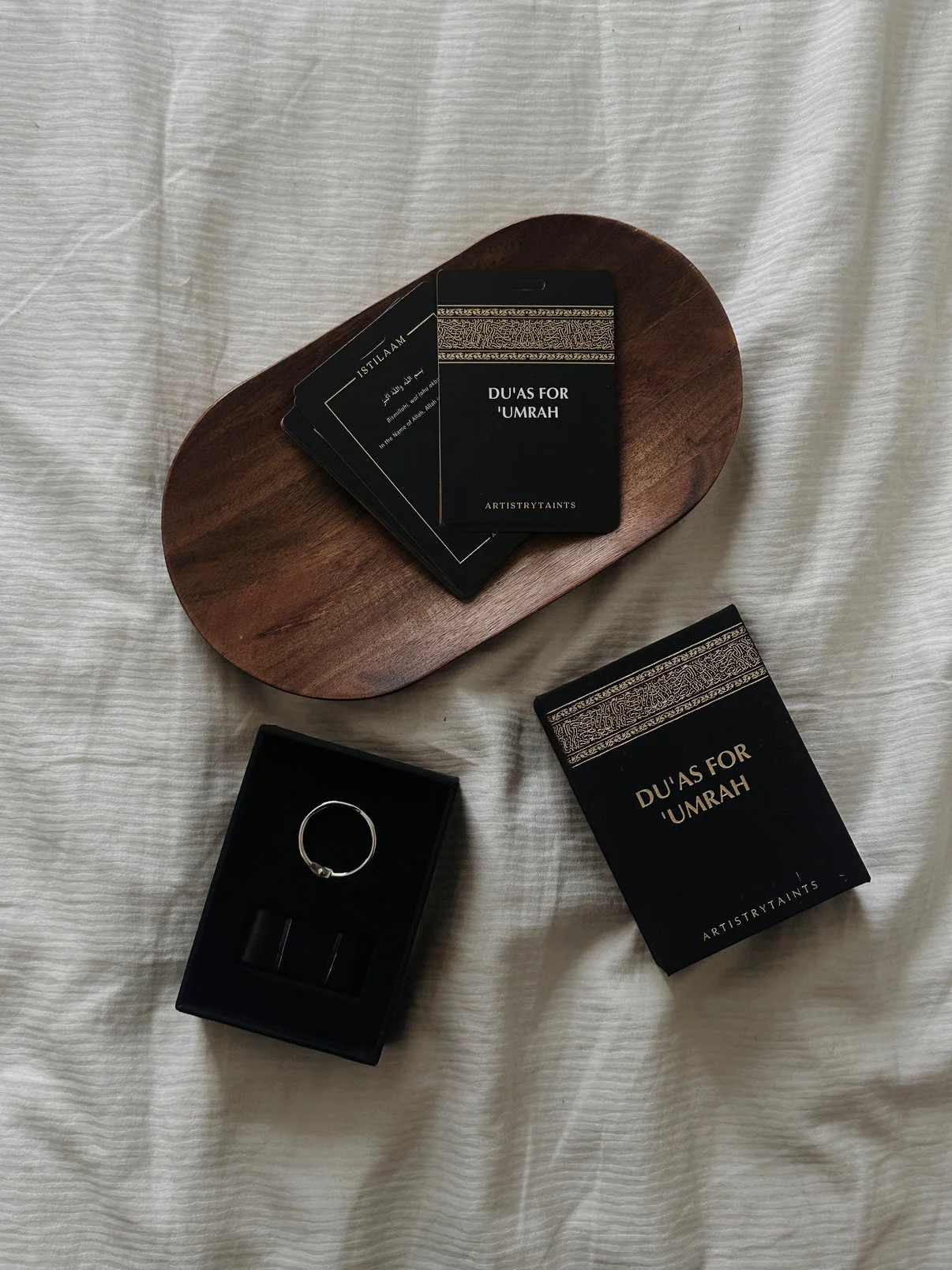 Umrah Dua & Guide Cards with Lanyard and Ring - Artistry Taints - Image 3