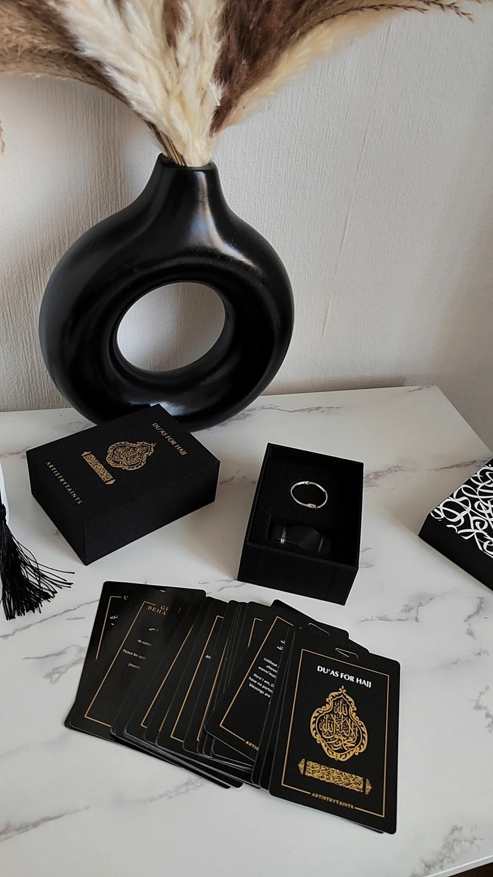 Hajj Dua & Guide Cards with Lanyard and Ring - Artistry Taints - Image 2