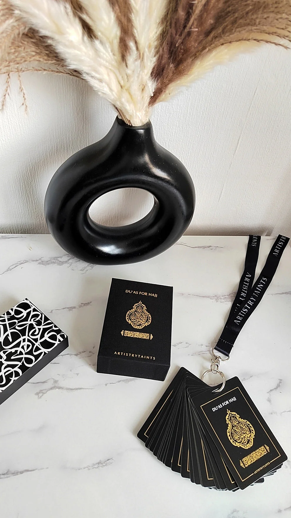 Hajj Dua & Guide Cards with Lanyard and Ring - Artistry Taints - Image 4