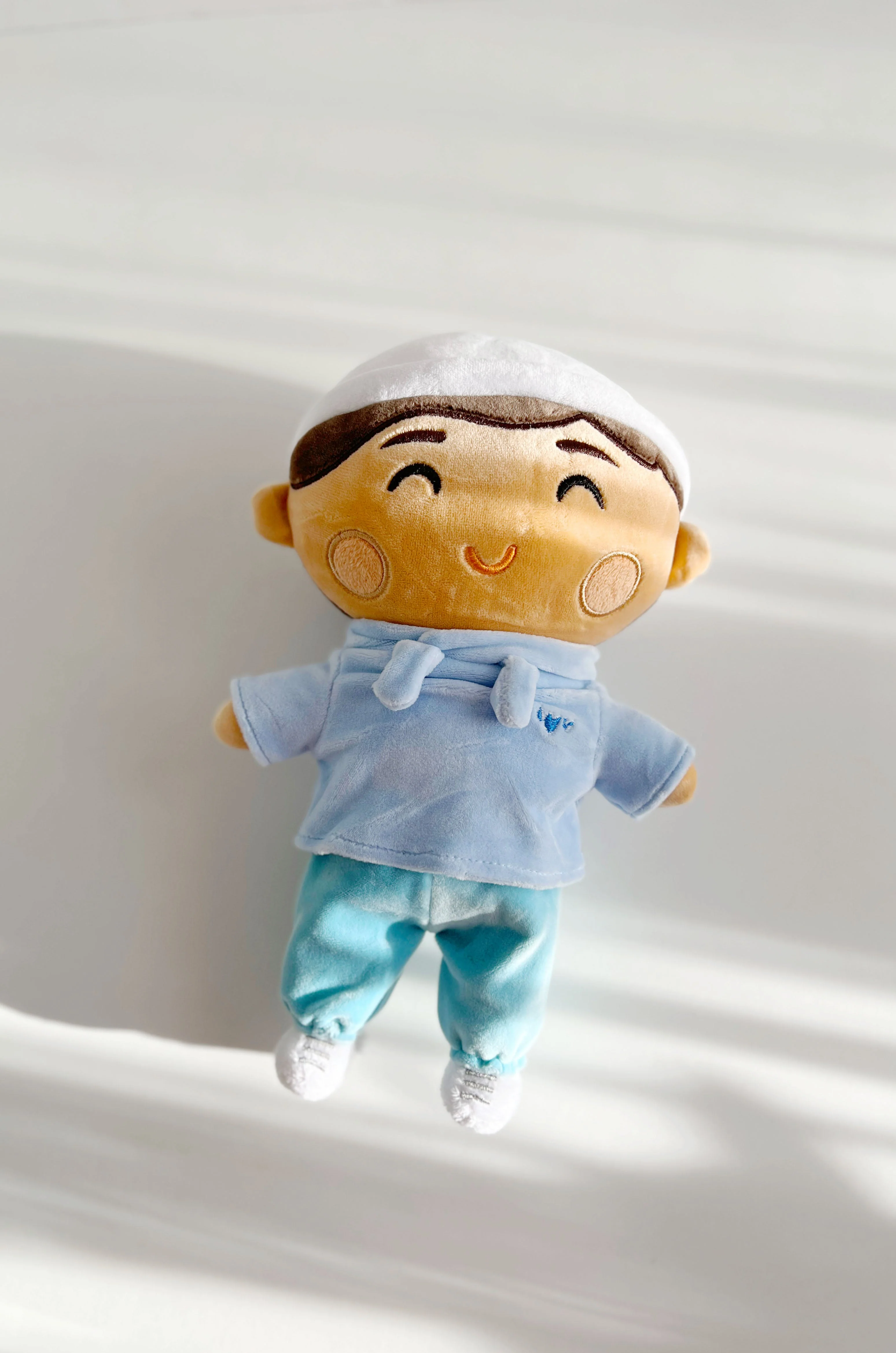 Idris Muslim Plush Doll with Gift Box - Image 4