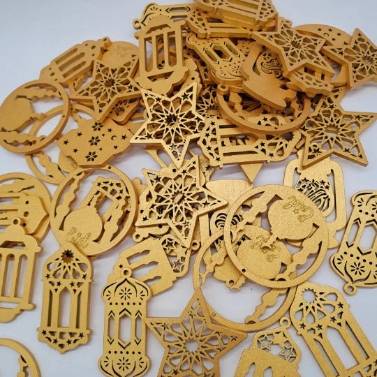 Islamic Wooden Decorations Assorted Moon Star & Lanterns Shapes - Image 4