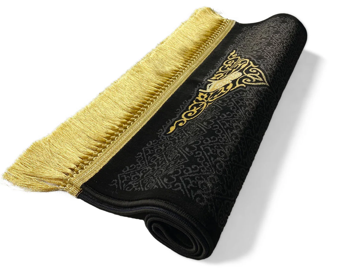 Royal Kaaba Kiswa – Salah Mat - Image 4