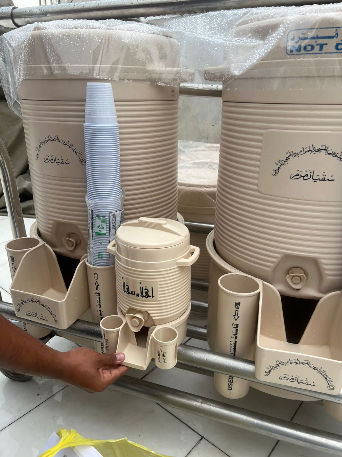 Mini Zamzam Dispenser | 2L | Grey | Haramain Inspired by miniZAMZAM - Image 6