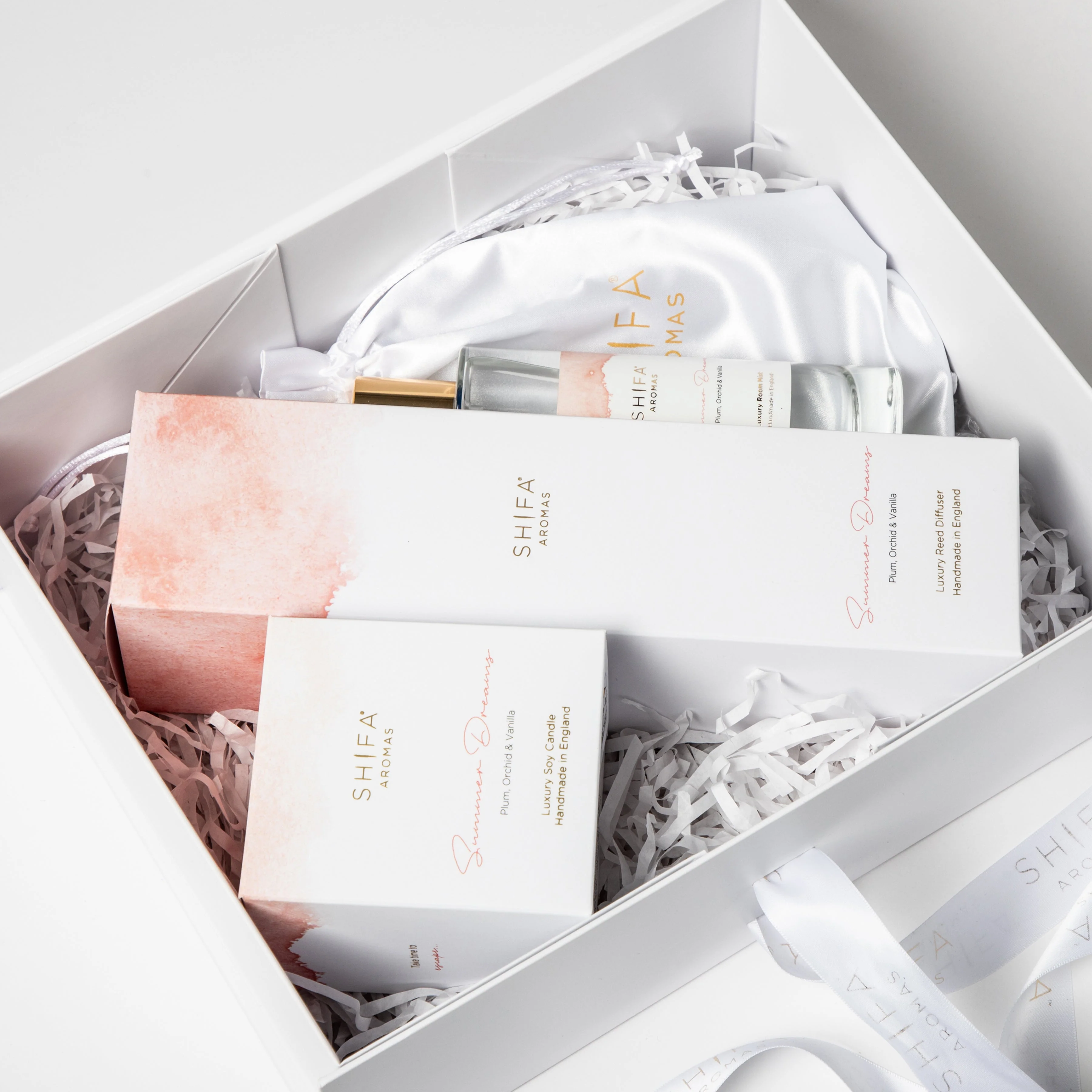 Personalised Luxury Hamper | Summer Dreams Fragrance | Shifa Aromas - Image 9