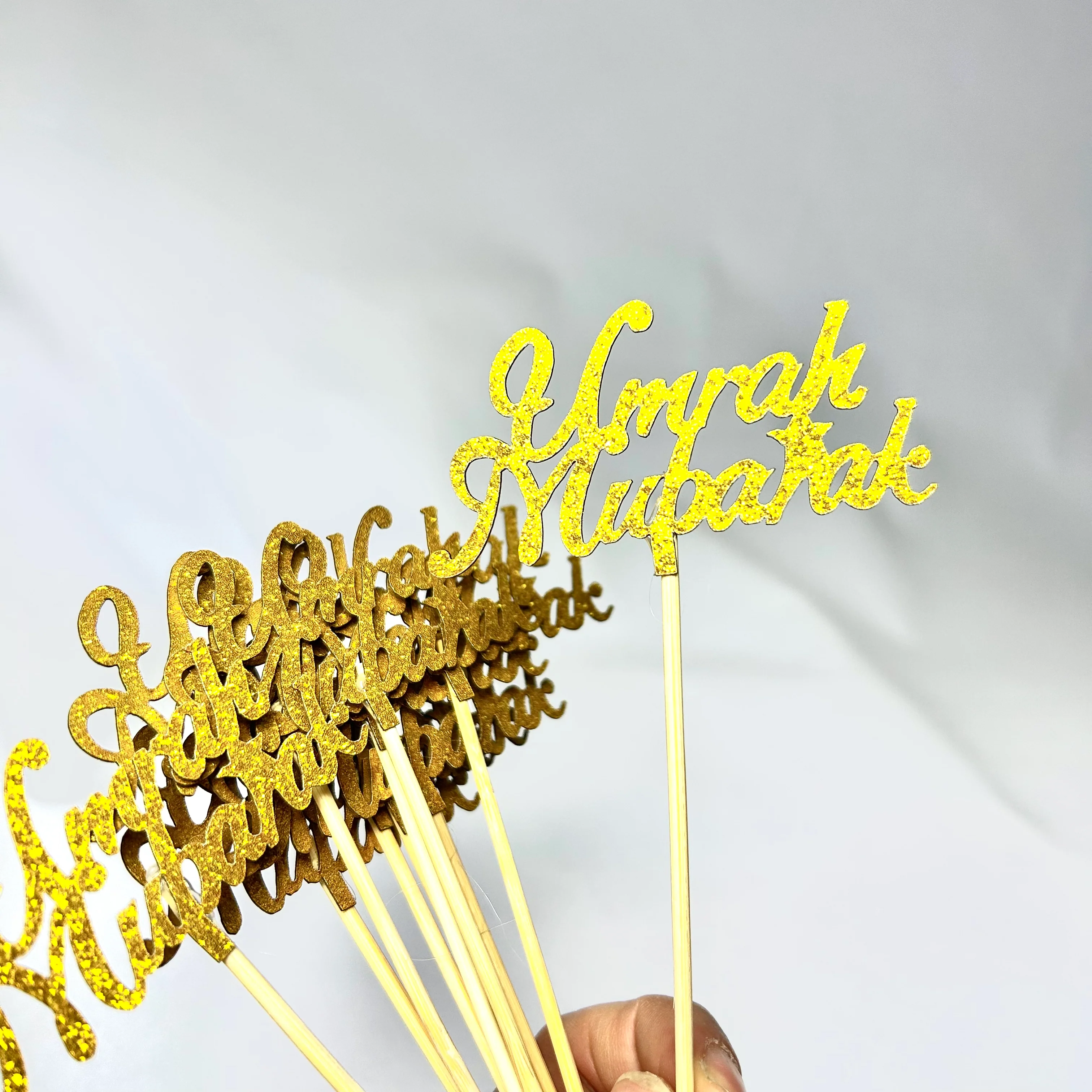 Umrah Mubarak Glitter Cupcake Toppers (Pack of 10) - Gold - Image 3
